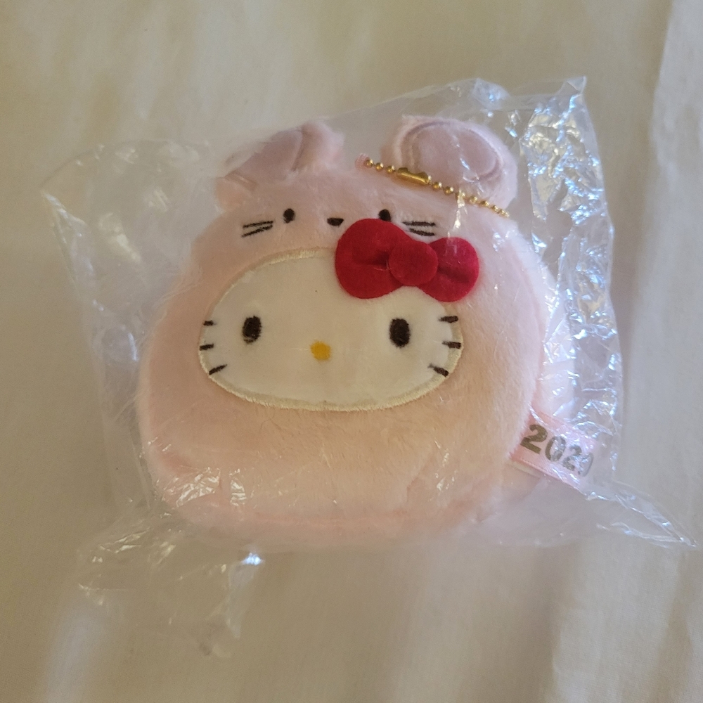 Hello Kitty 2020 Year of the Mouse Plush Key Chain
